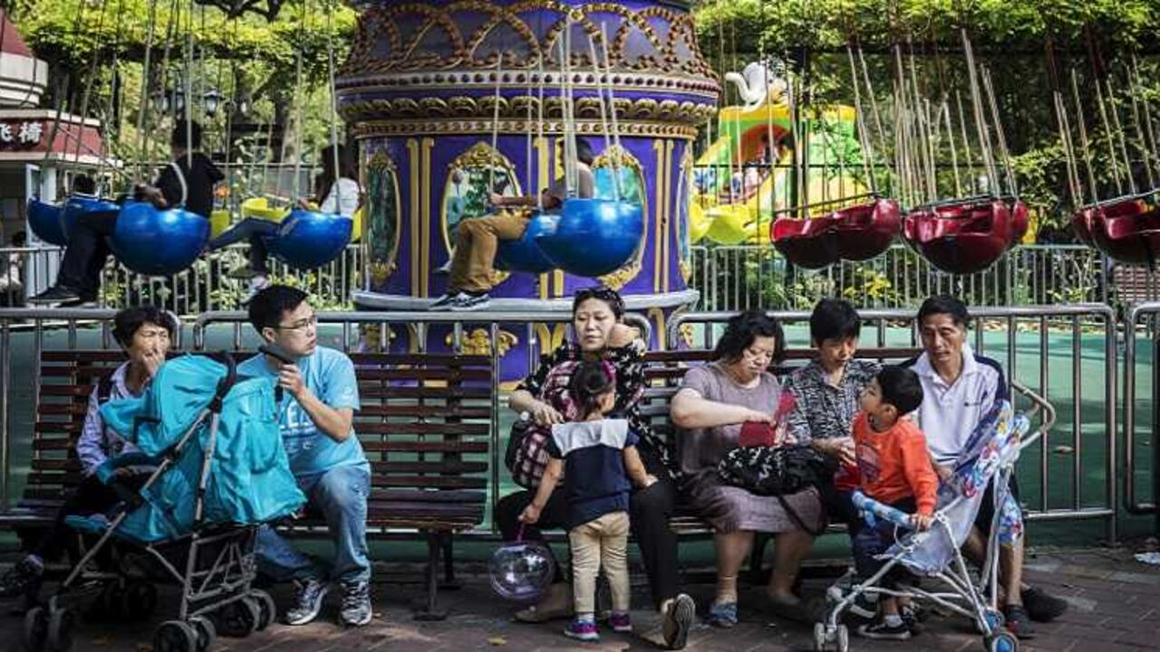 Después de 35 años, el Gobierno chino, abandona la política del hijo único, sin embargo, dejó alteraciones sociales difíciles de remediar.