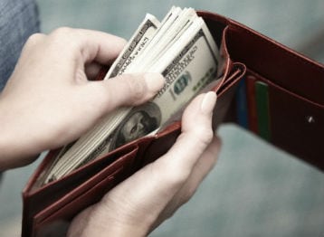 Enviar remesas desde EE. UU. en Navidad 2025 requiere planificación y el uso de plataformas seguras para que cada dólar llegue íntegro a la familia.