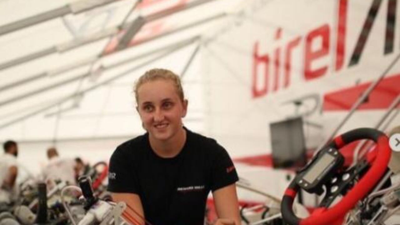 Maya Weug, la primera promesa femenina en academia de pilotos de la F1