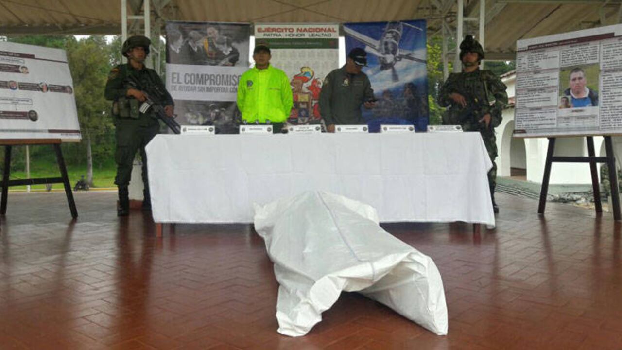 Según Inteligencia militar alias el ‘Gordo Torres‘ era requerido por la justicia para que respondiera por varios delitos entre los que figuran homicidio agravado y terrorismo.