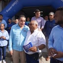 Edgar Páez, presidente de Supergiros, visitó los locales cerrados, con el fin de animar a los colocadores, a la reapertura.