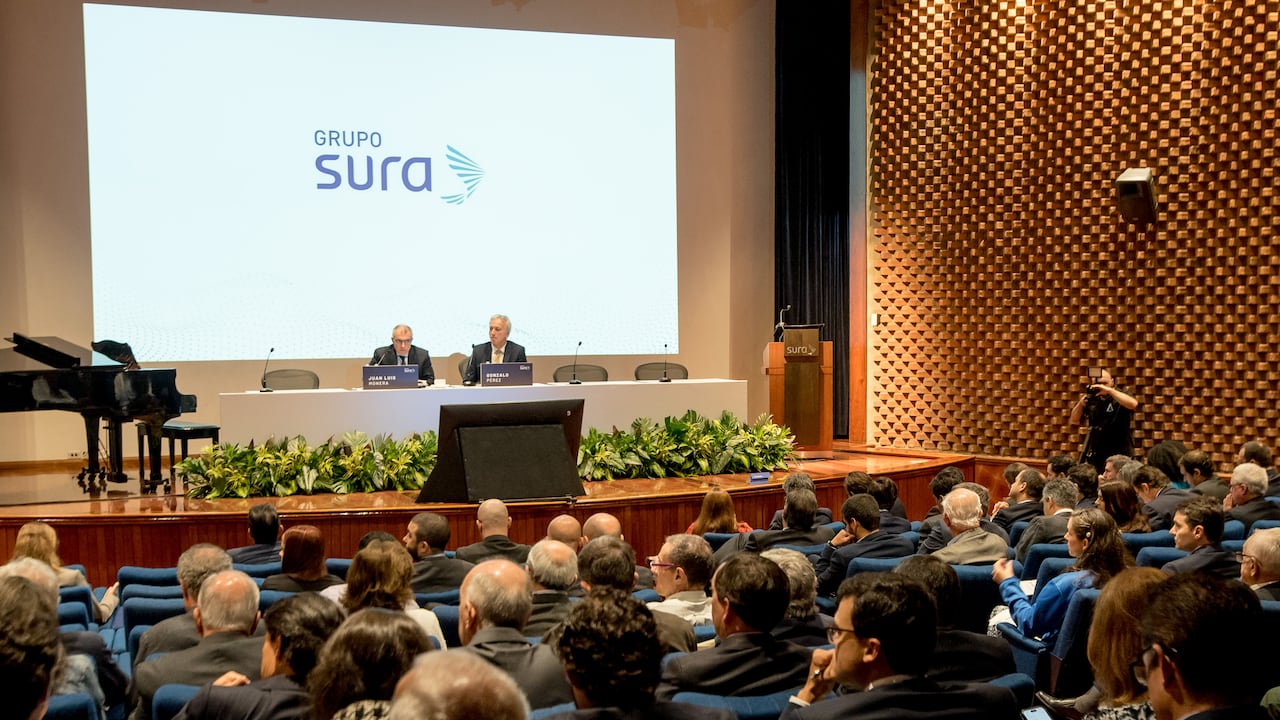 Asamblea de Sura eligió nuevos integrantes de la junta directiva del Grupo empresarial.