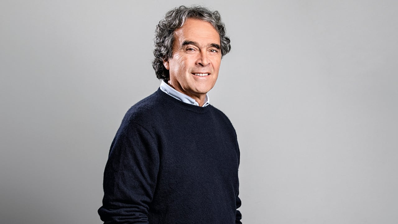 Sergio Fajardo vuelve a aspirar a la presidencia de Colombia en 2026.