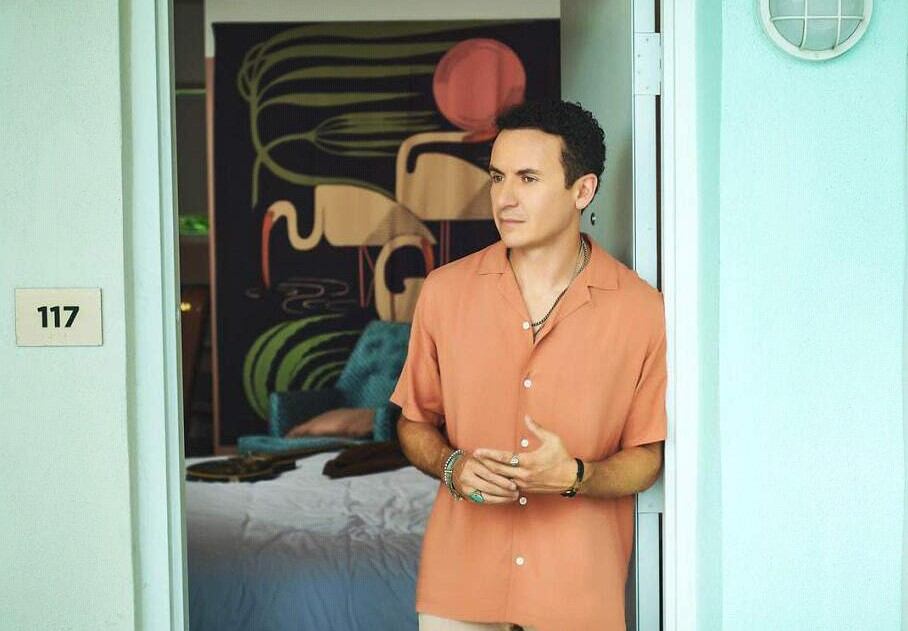 Fonseca, cantante colombiano.