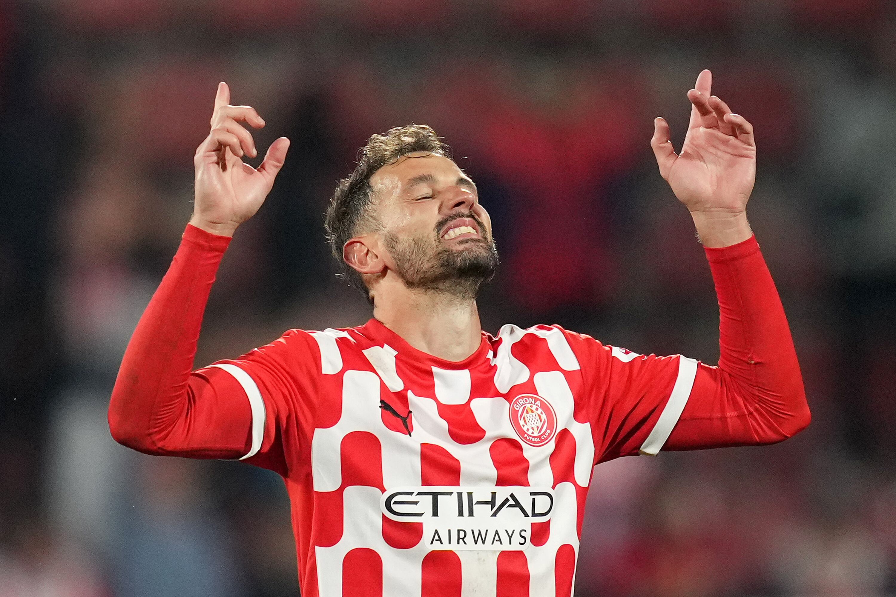 Cristhian Stuani y un gol que vale para alejar al Girona de zona de descenso.