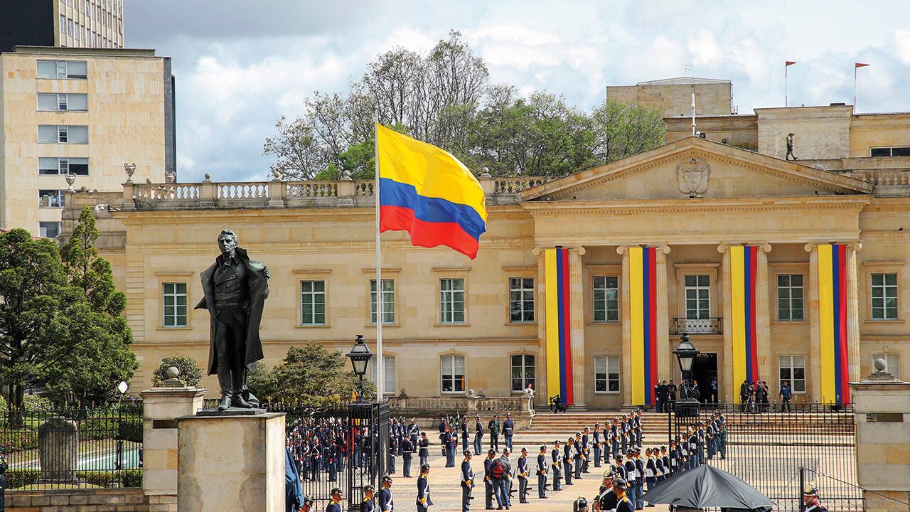 Es el momento de tomar decisiones con miras a las elecciones de 2026. Los partidos juegan sus cartas.