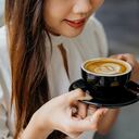 El exceso en consumo de cafeína es muy perjudicial para la salud.