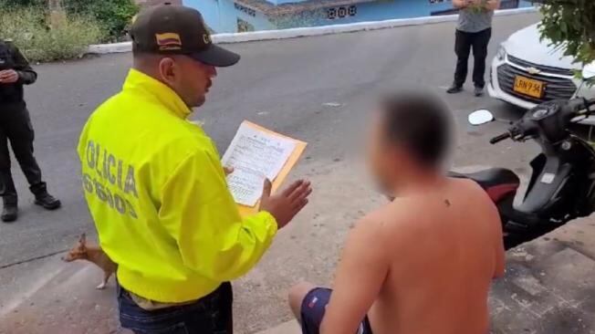 Familia criminal: así era como padre, madre e hijo se hacían pasar por policías para extorsionar a comerciantes en Cundinamarca