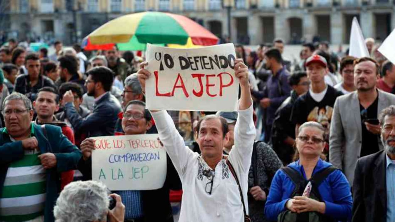 El pasado 19 de marzo miles de colombianos marcharon en las principales ciudades del país, en respaldo a la ley estatutaria que permite implementar la JEP.