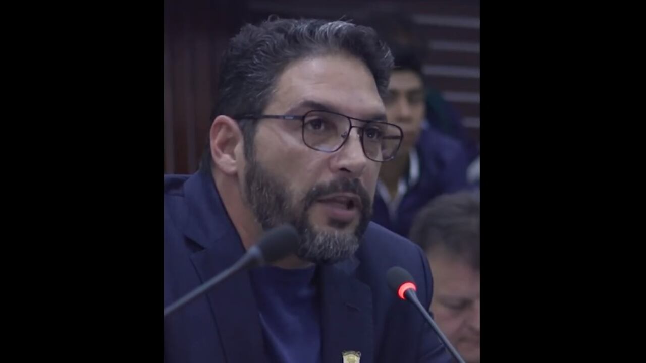 Agmeth Escaf, presidente de la Comisión Séptima de la Cámara de Representantes.