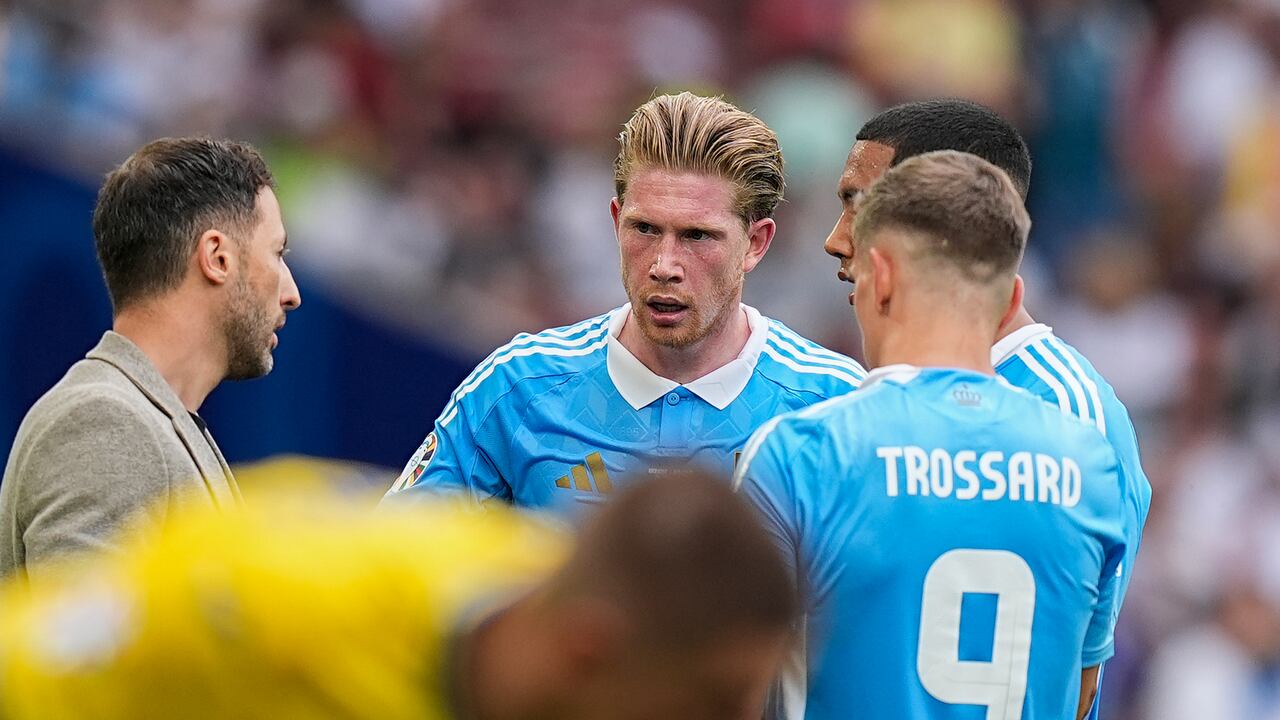 Bélgica sigue en deuda