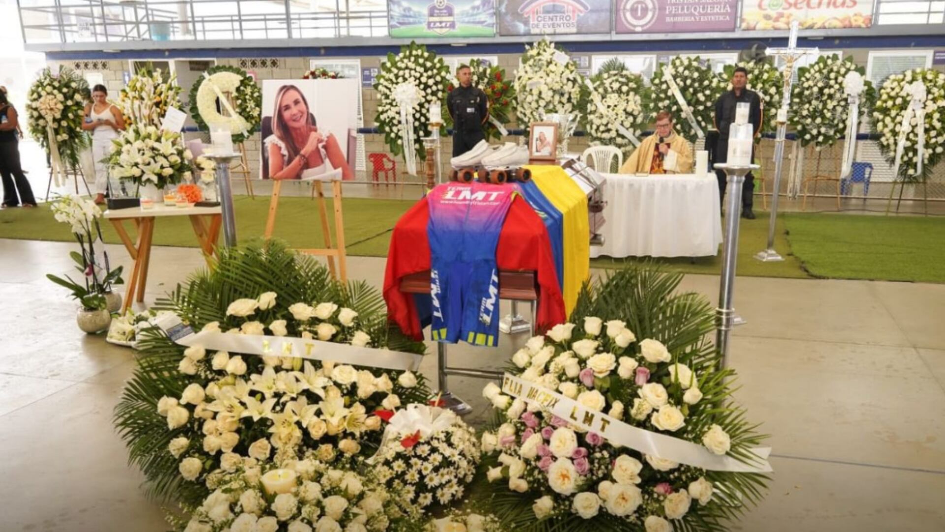 Velorio de Luz Mery Tristán en Cali.