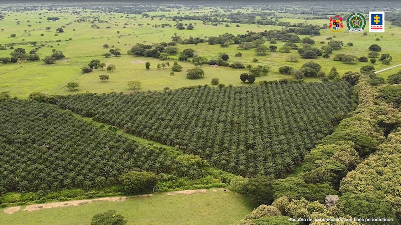 La Fiscalía entregó al Fondo para la Reparación de las Víctimas los bienes que estuvieron en manos de los extintos cabecillas de las AUC.