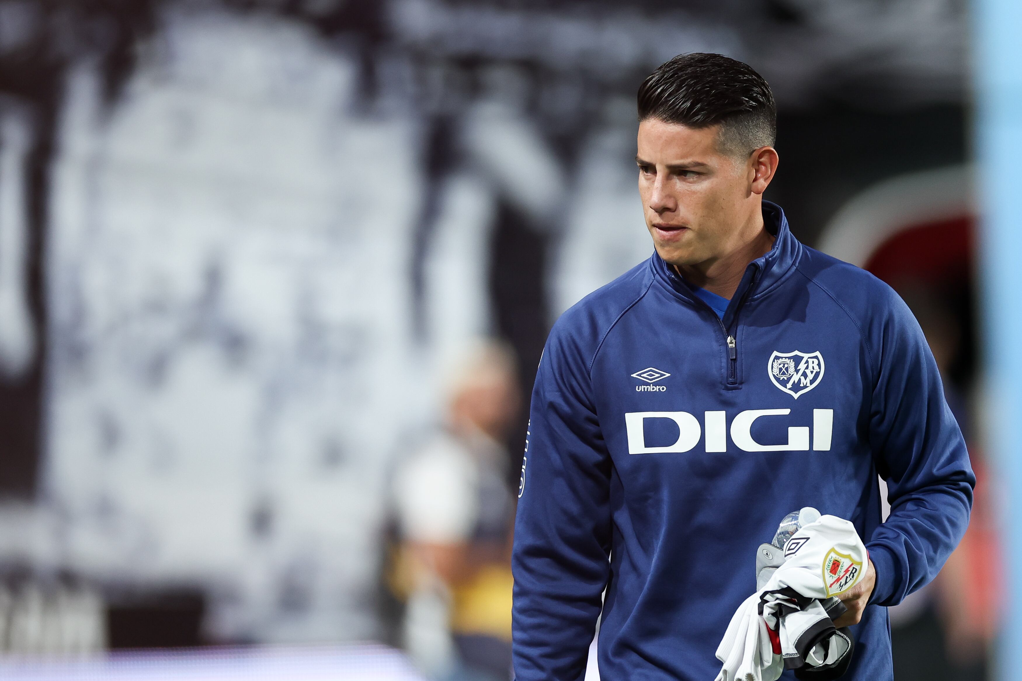 MADRID, SPAIN - SEPTEMBER 22: James Rodriguez of Rayo vallecano looks on prior to the LaLiga match between Rayo Vallecano and Atletico de Madrid at Estadio de Vallecas on September 22, 2024 in Madrid, Spain. (Photo by Flor Tan Jun/Getty Images)