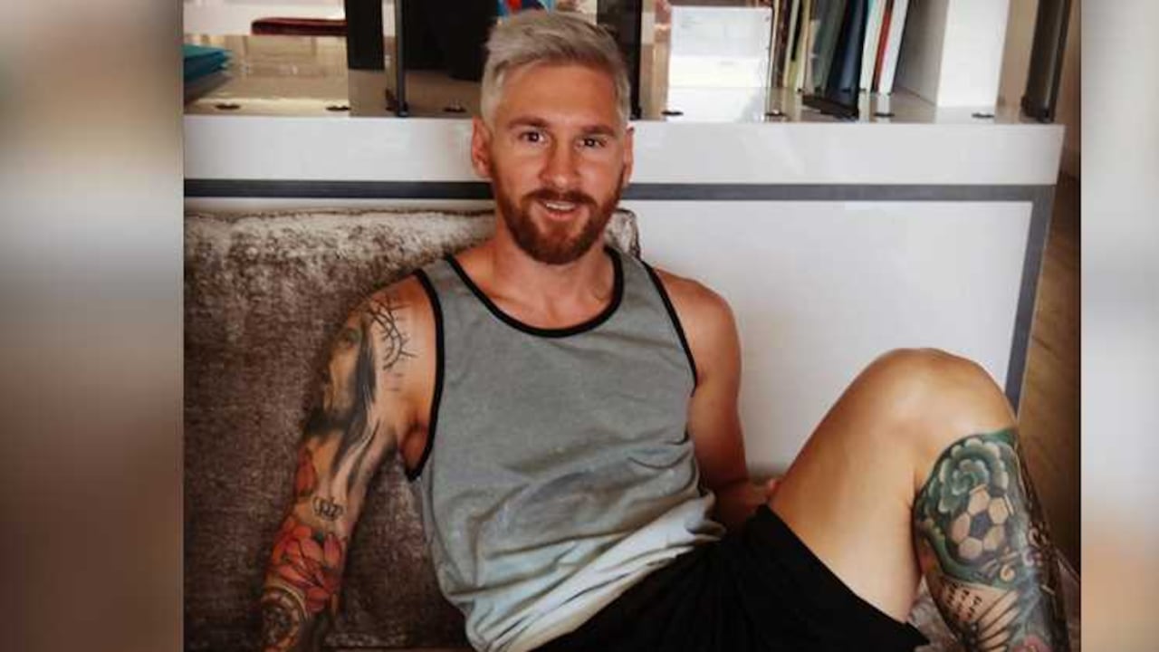Con Messi, ya son tres jugadores del fútbol europeo que se tinturan el cabello de rubio.