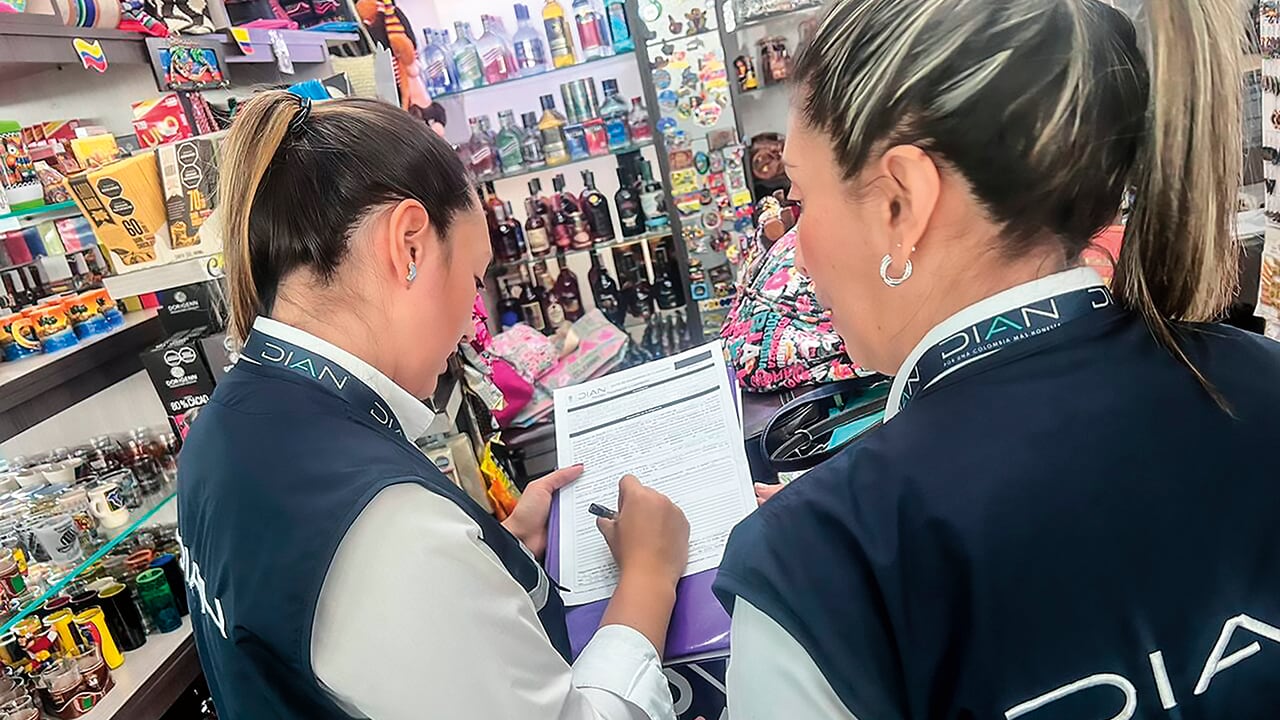 En lo que va corrido del año, la Dian ha emitido 272 actos administrativos que ordenan el cierre de establecimientos por infracciones con la factura electrónica o no pago de impuestos.