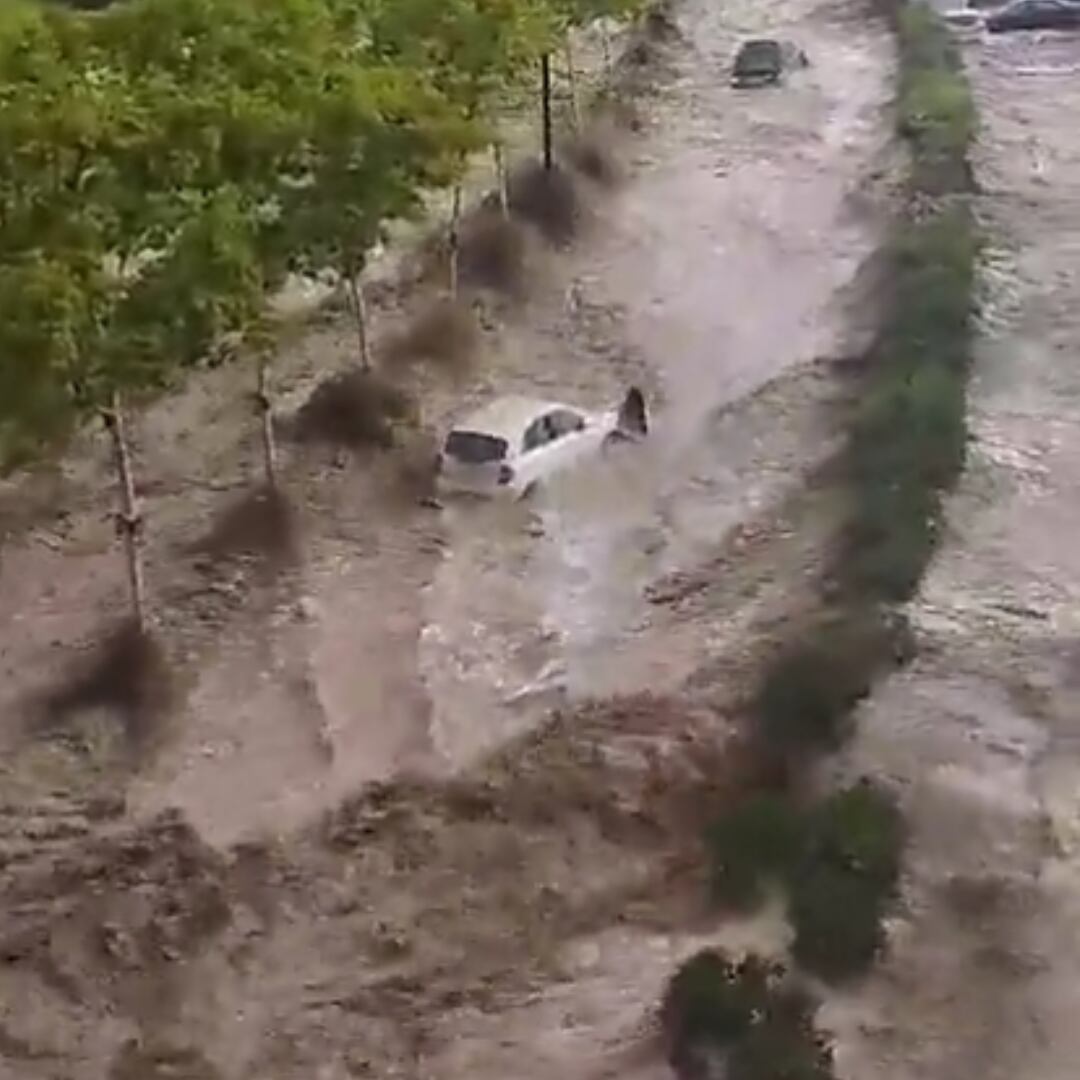 Las torrenciales lluvias no se esperaban llegando la estación del verano en el hemisferio norte.