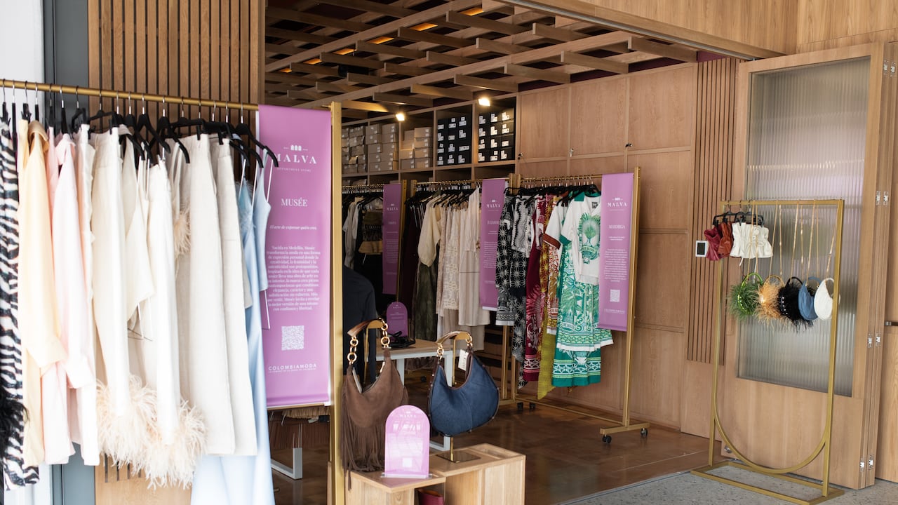 Malva e Inexmoda llevan el talento peruano al cierre de Colombiamoda 2026 con la colección 'Malva de luz' de AYNI.