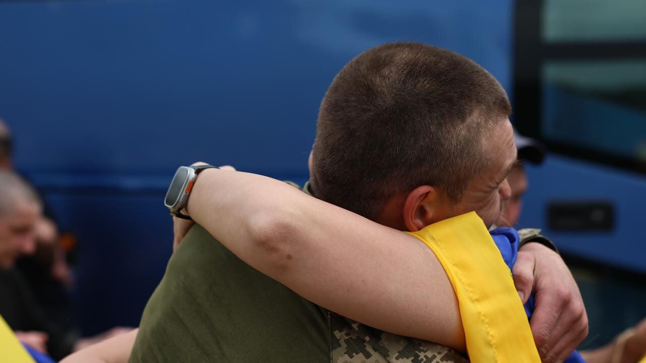 Los Gobiernos de Rusia y Ucrania anunciaron este sábado el canje de otros 307 prisioneros de guerra ucranianos.