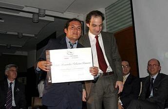 MEJOR MEDIO COMUNITARIO