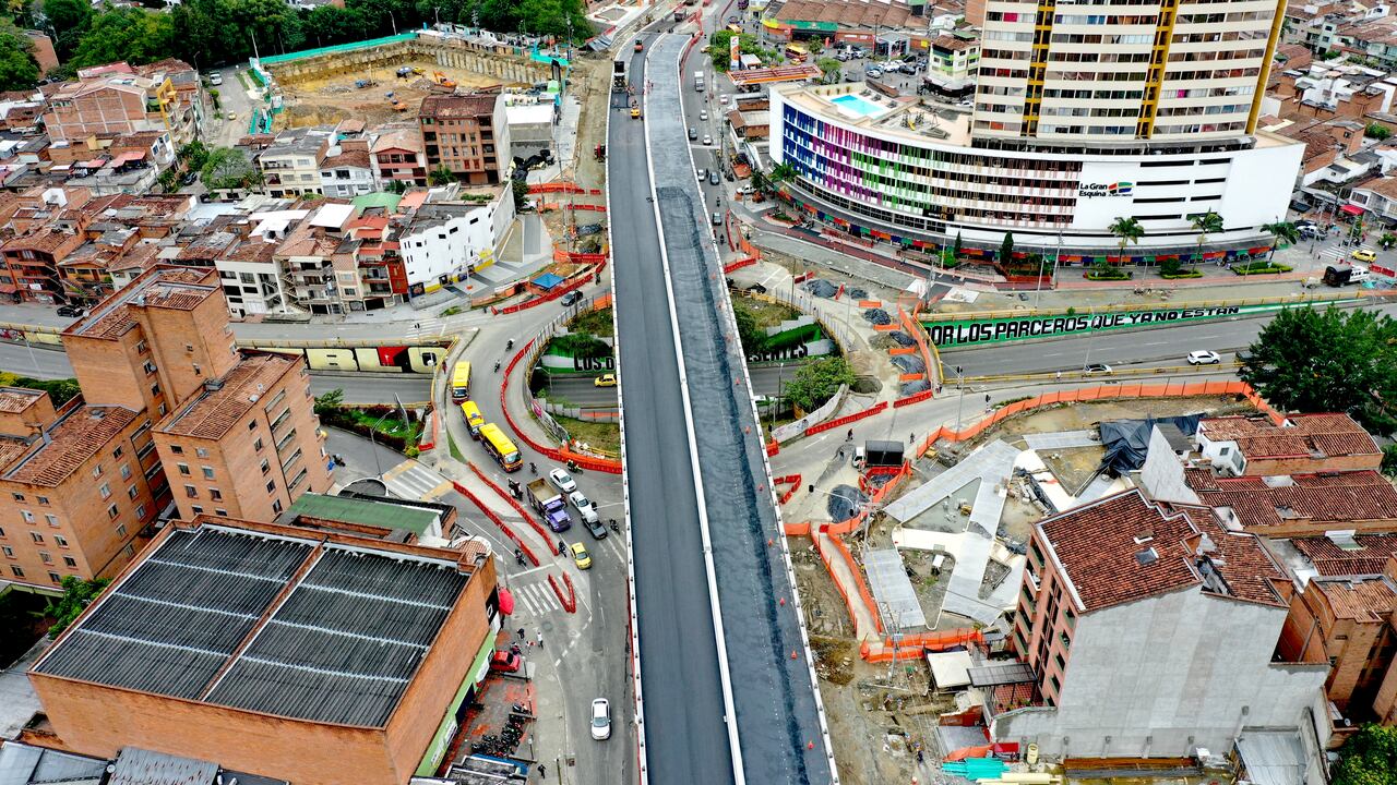 Intercambio vial de la 80 en Medellín.