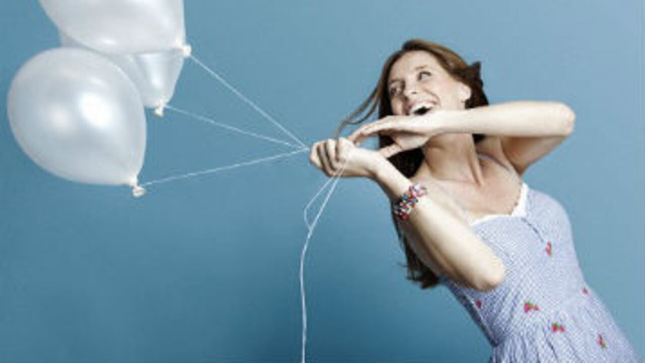 Se requiere ser felices para tener éxito en el trabajo.