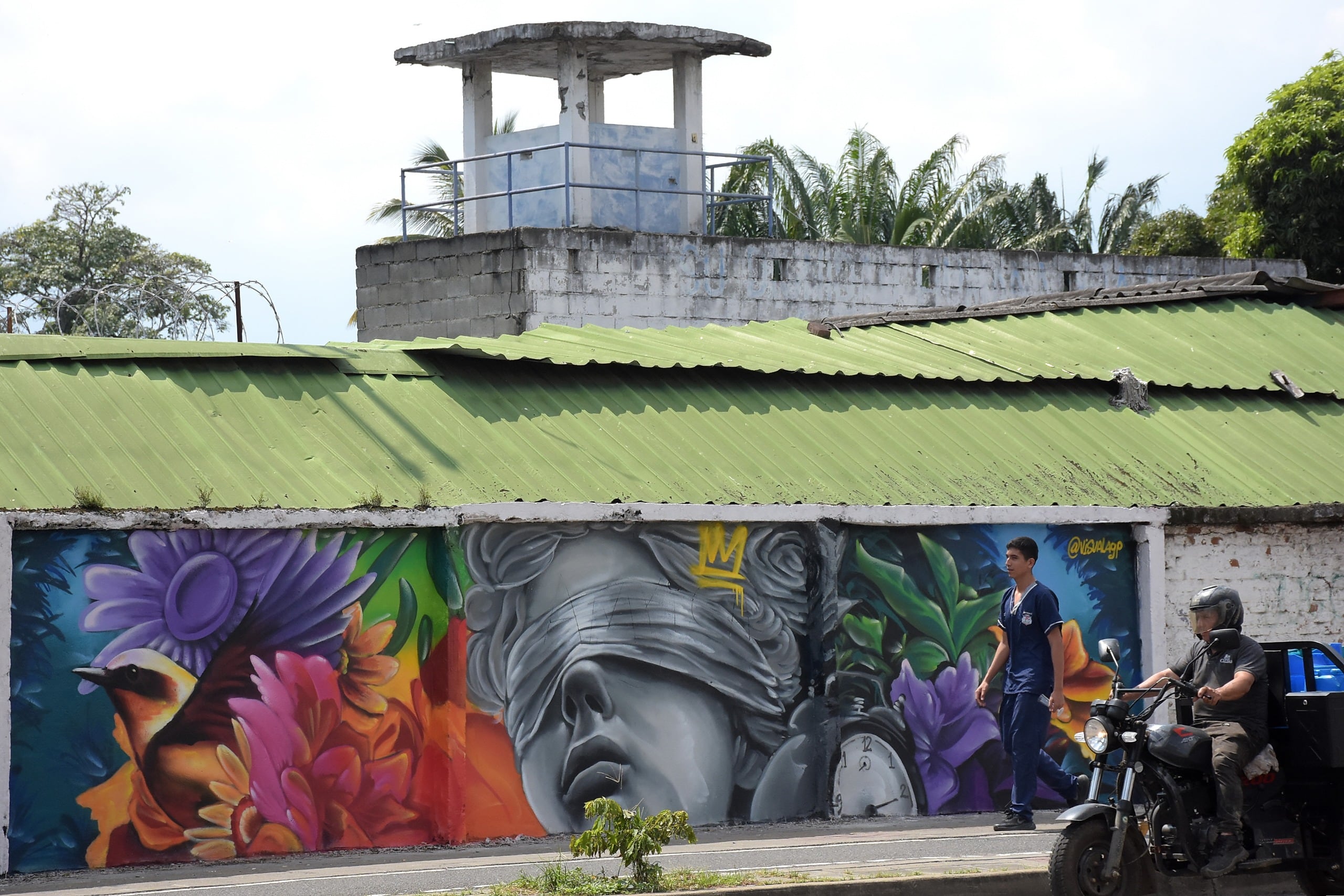 Festival de arte y muralismo Villanueva no juega.