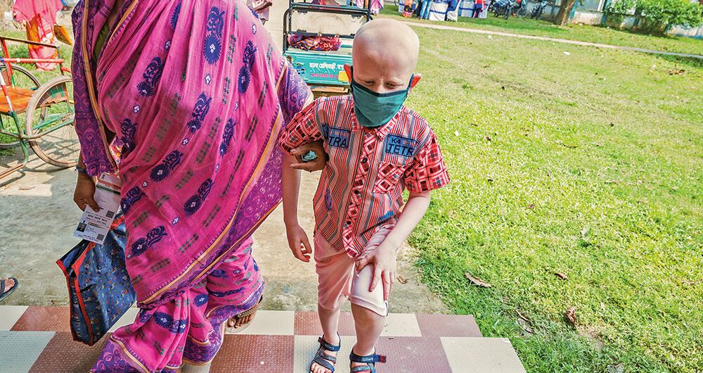 Según un reciente informe, unos 110.000 menores murieron en 2021 por causas relacionadas con VIH. 