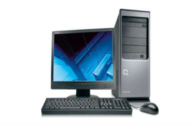 Computador de escritorio pantalla plana 2002. La idea es que ocuparan menos espacio y el diseño fuera más llamativo.