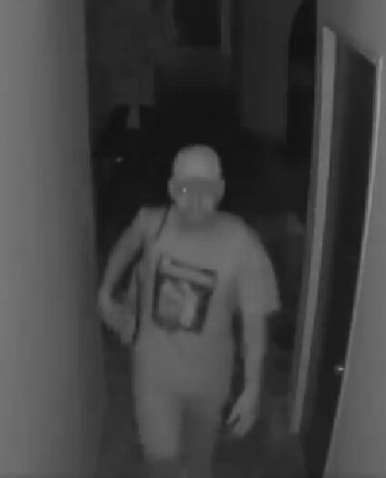 El agresor le propinó varias heridas con arma blanca a la mujer.