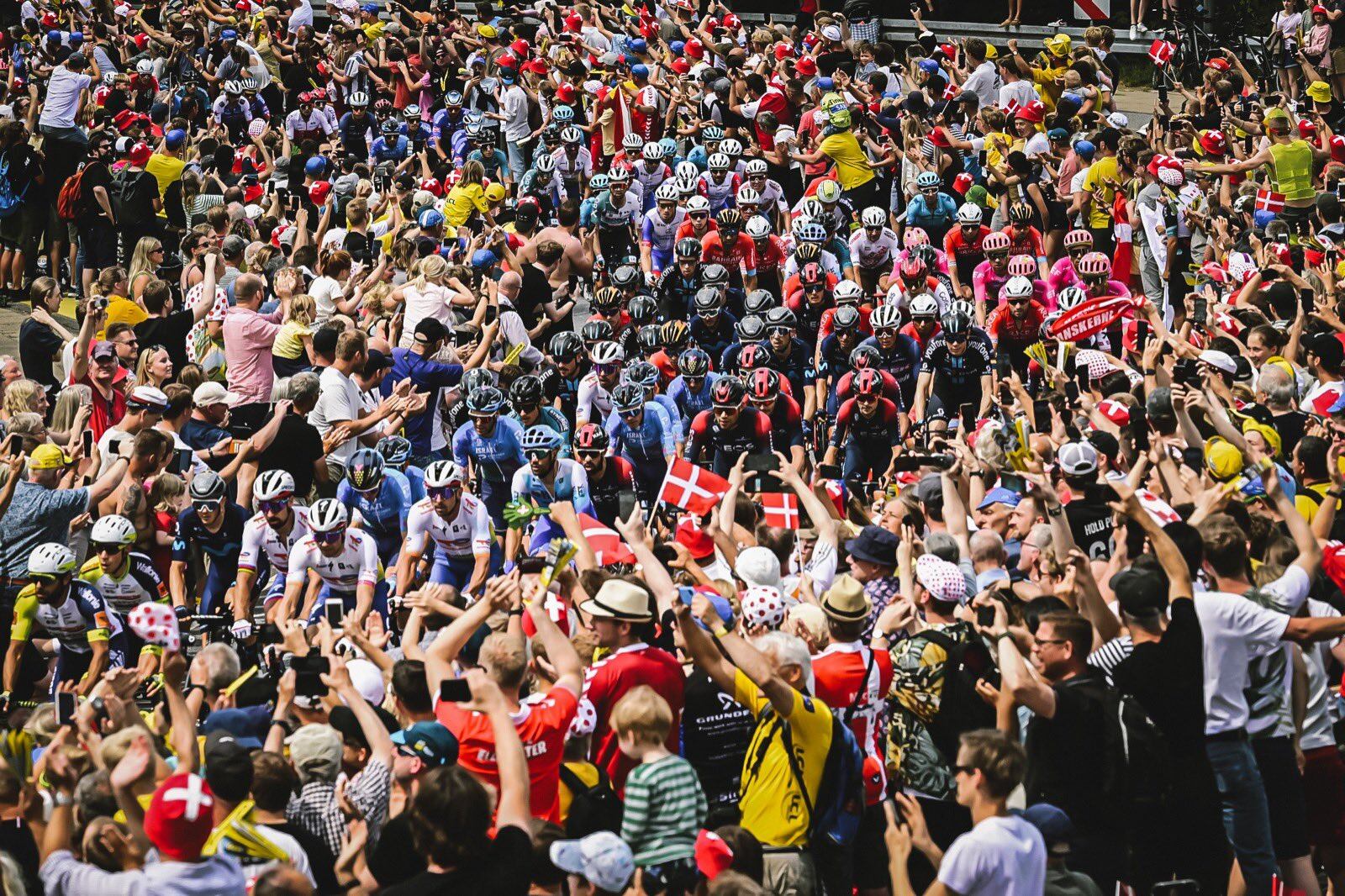 Tour de Francia 2022 - Etapa 4, primera en Francia durante la edición 109