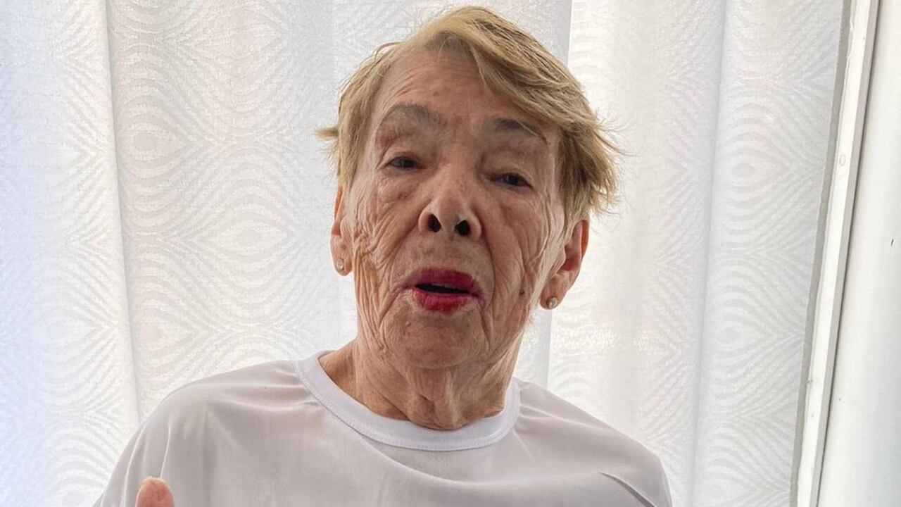 "Alicia Franco Presidente", escribió.