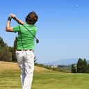 Para algunos de los accionistas tradicionales de estos clubes, la clase media ha tenido un empuje enorme. Además la crisis ha puesto en aprietos la sostenibilidad de muchos clubes.