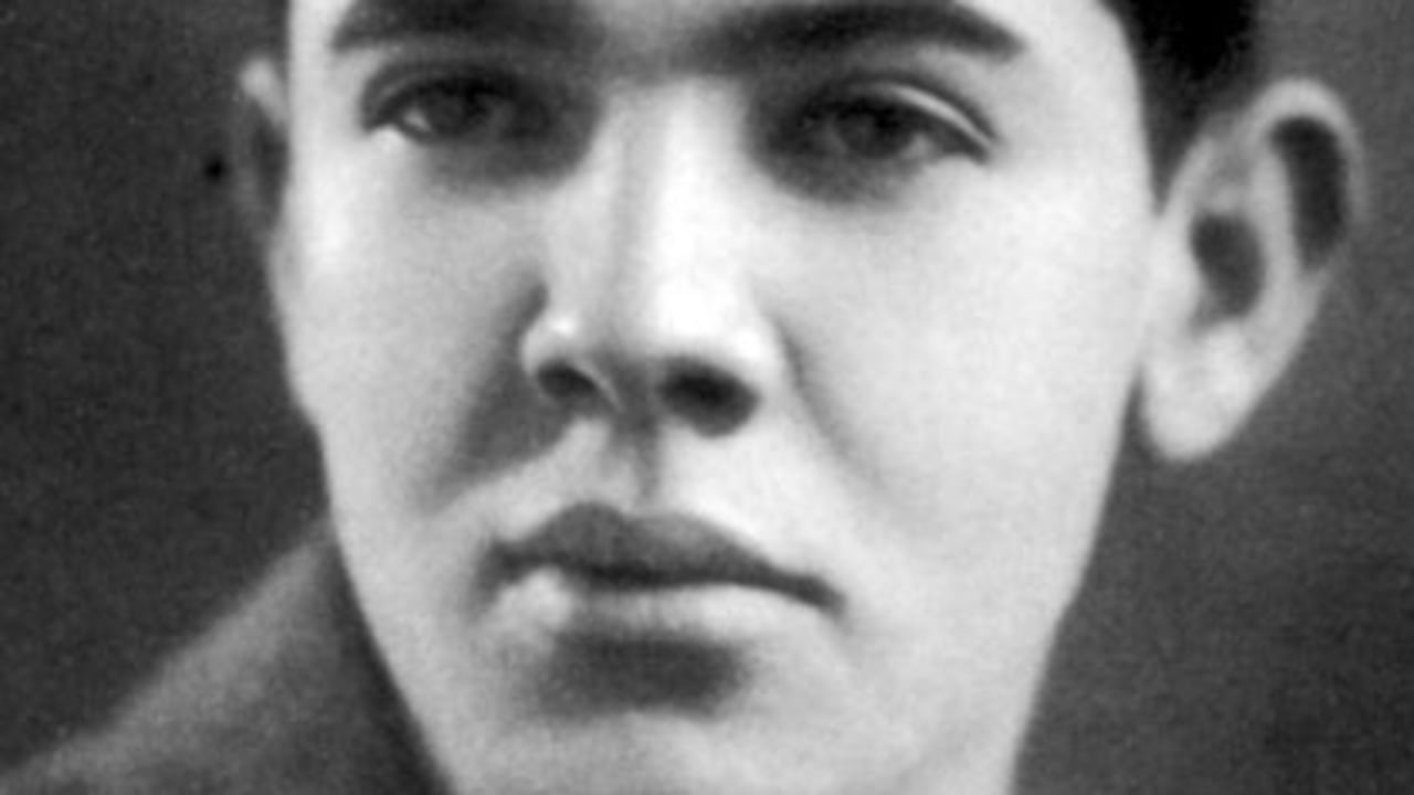 Luego de su regreso de Europa, Alfonso López Michelsen hizo una especialización en Chile y tuvo un romance que narra en el primer tomo de sus memorias. Esta foto es de esa época