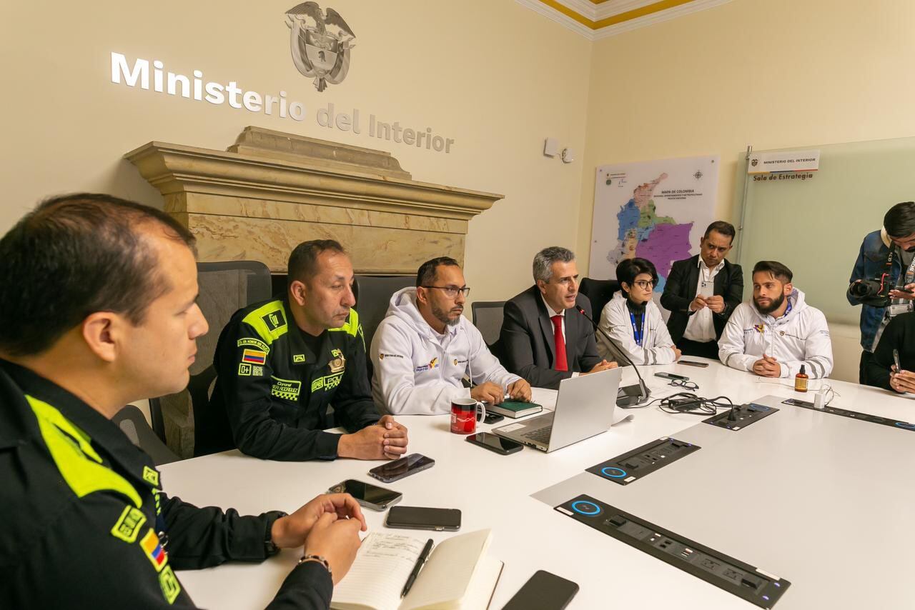 Ministro del Interior Luis Fernando Velasco en PMU.