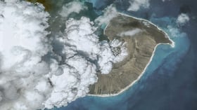 La nube generada por una erupción escondía un proceso que llamó la atención de los expertos.