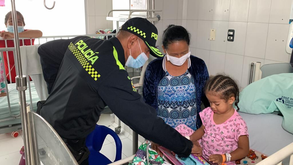 Emma tiene 3 años y reside en el barrio Girardot.