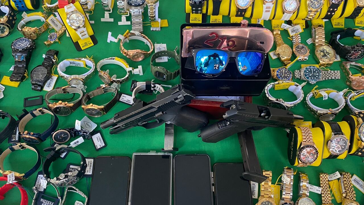 Esta fue la mercancía recuperada por las autoridades con la captura de uno de los presuntos ladrones.