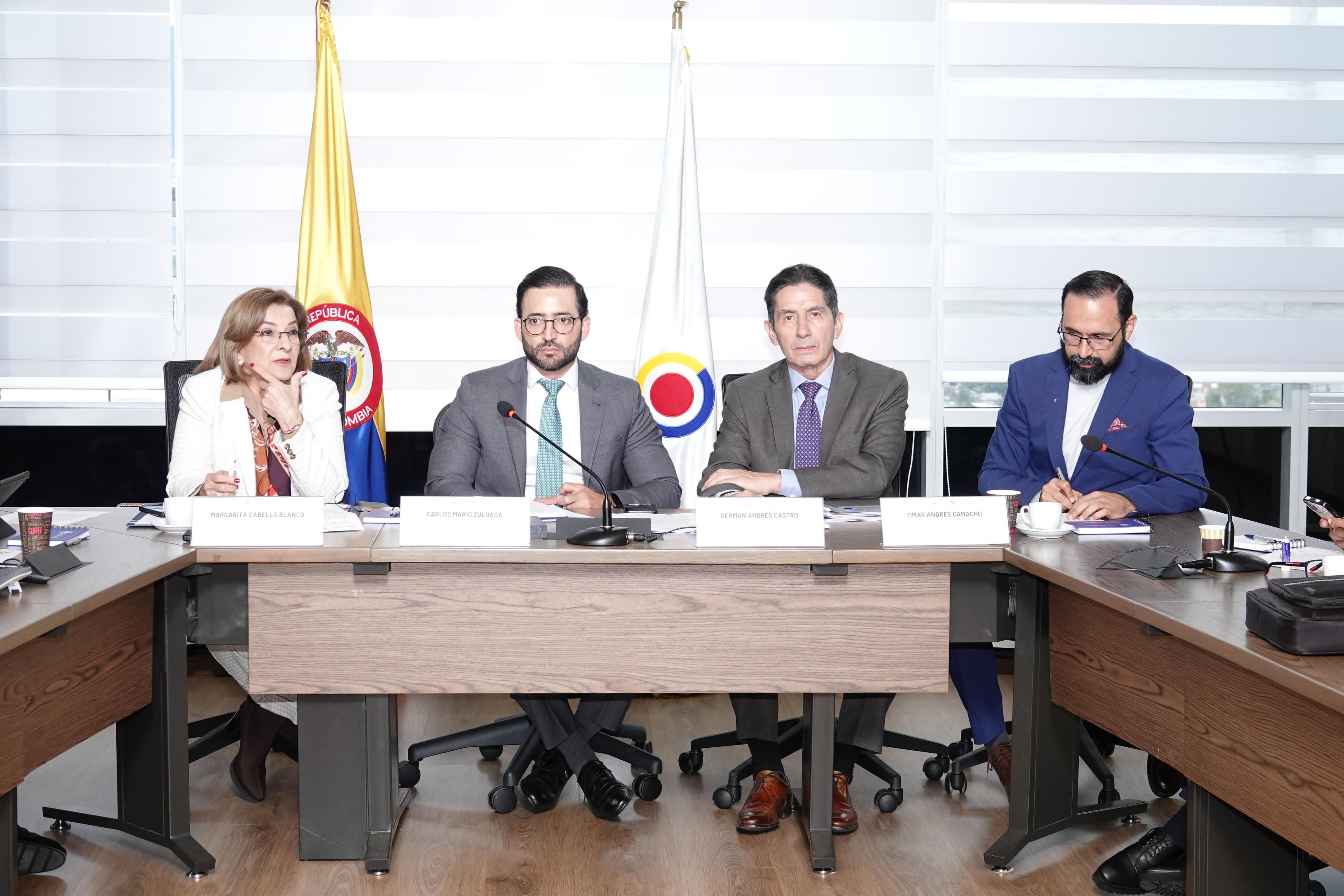 Contraloría y Procuraduría hacen seguimiento ante amenaza de apagón