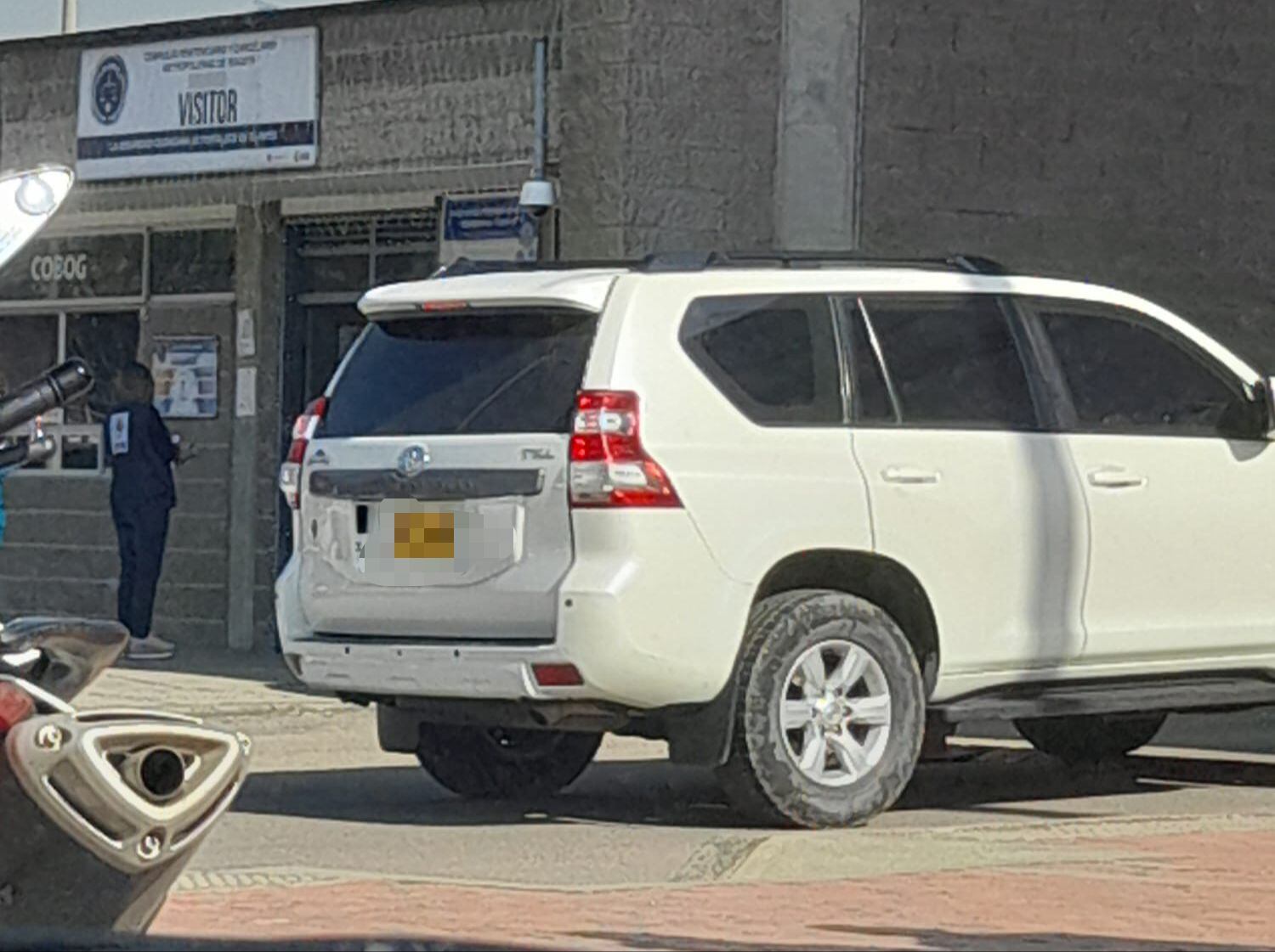 El Inpec compulsó copias a la Fiscalía para que se investigue el usó de vehículos asignados a esquemas de seguridad en el ingreso de prostitutas y licor al penal.