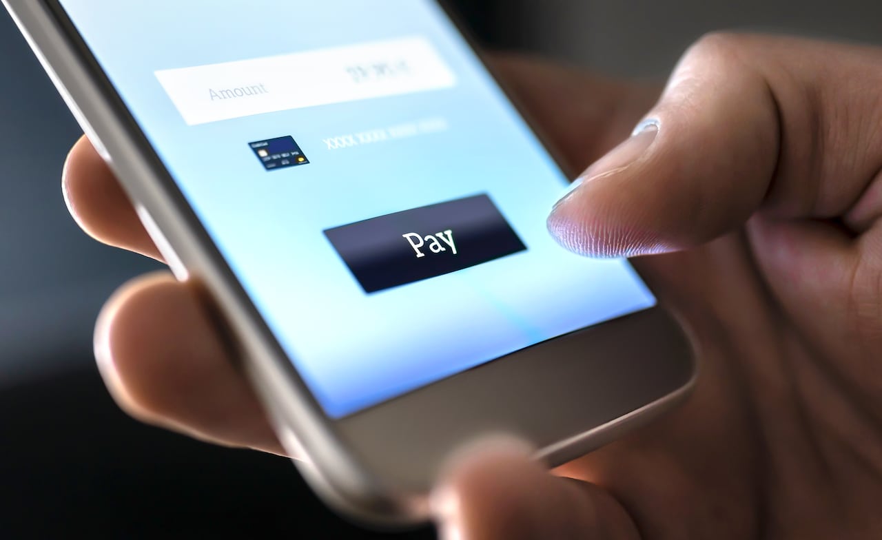Ya no es suficiente brindar a los usuarios únicamente una oferta genérica de productos, servicios digitales y canales de atención; también es necesario responder a las necesidades particulares de cada usuario.