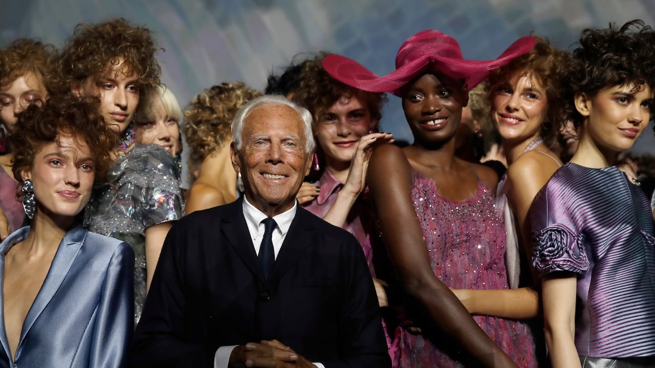 Murió Giorgio Armani, el ‘rey’ de la moda italiana