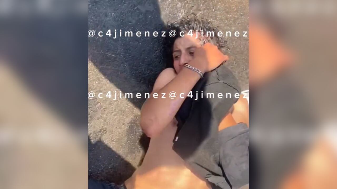 El sujeto fue dejado a disposición de las autoridades.