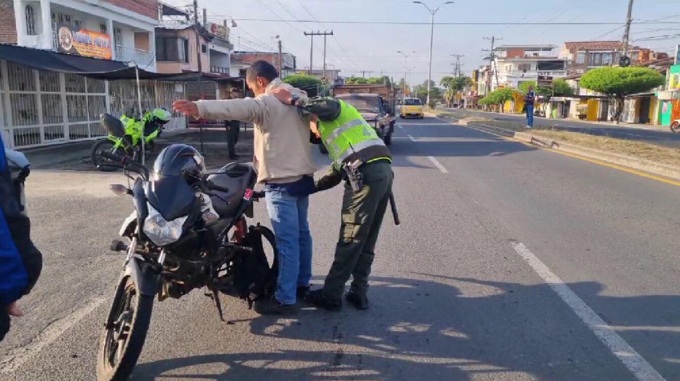 Operativo de control en Palmira.