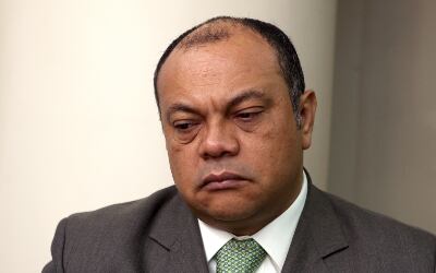 El docente cuestionó duramente la decisión del presidente.