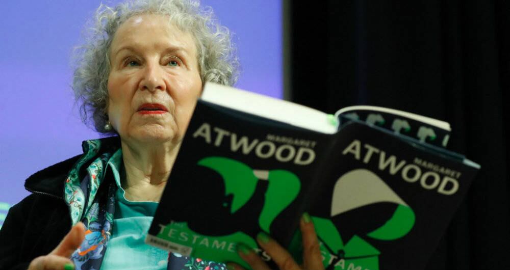La autora canadiense Margaret Atwood da una conferencia de prensa luego del lanzamiento de su nuevo libro 'The Testaments', una continuación de la novela de 1985 'The Handmaid's Tale'. Londres, el 10 de septiembre de 2019. Tolga AKMEN / AFP