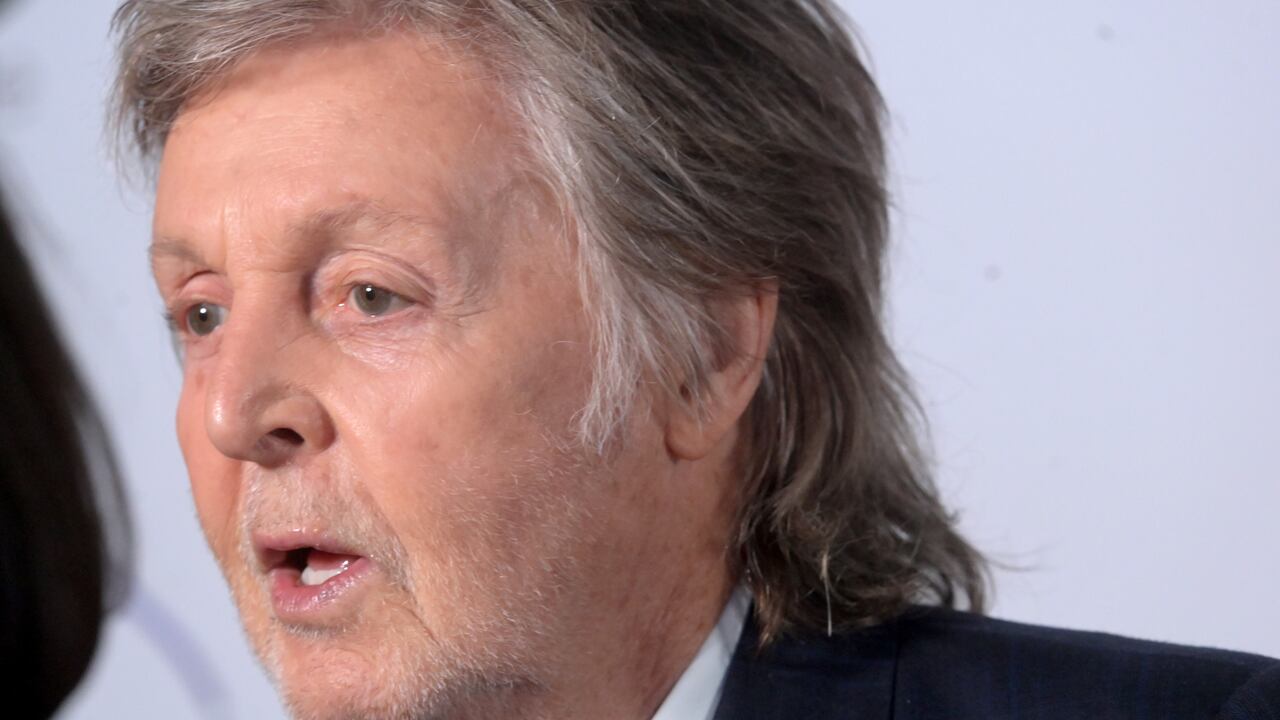 El exbeatle afirmó que en otros países esta empresa no tiene el mismo recargo. Imagen de referencia.