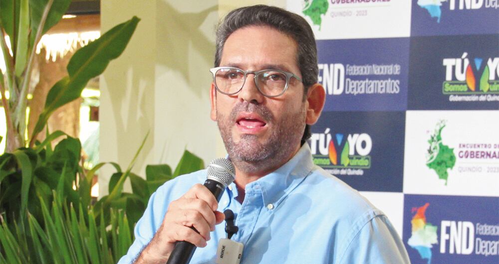  El gobernador del Meta, Juan Guillermo Zuluaga Cardona, ha presentado graves denuncias sobre las disidencias en esa región. 