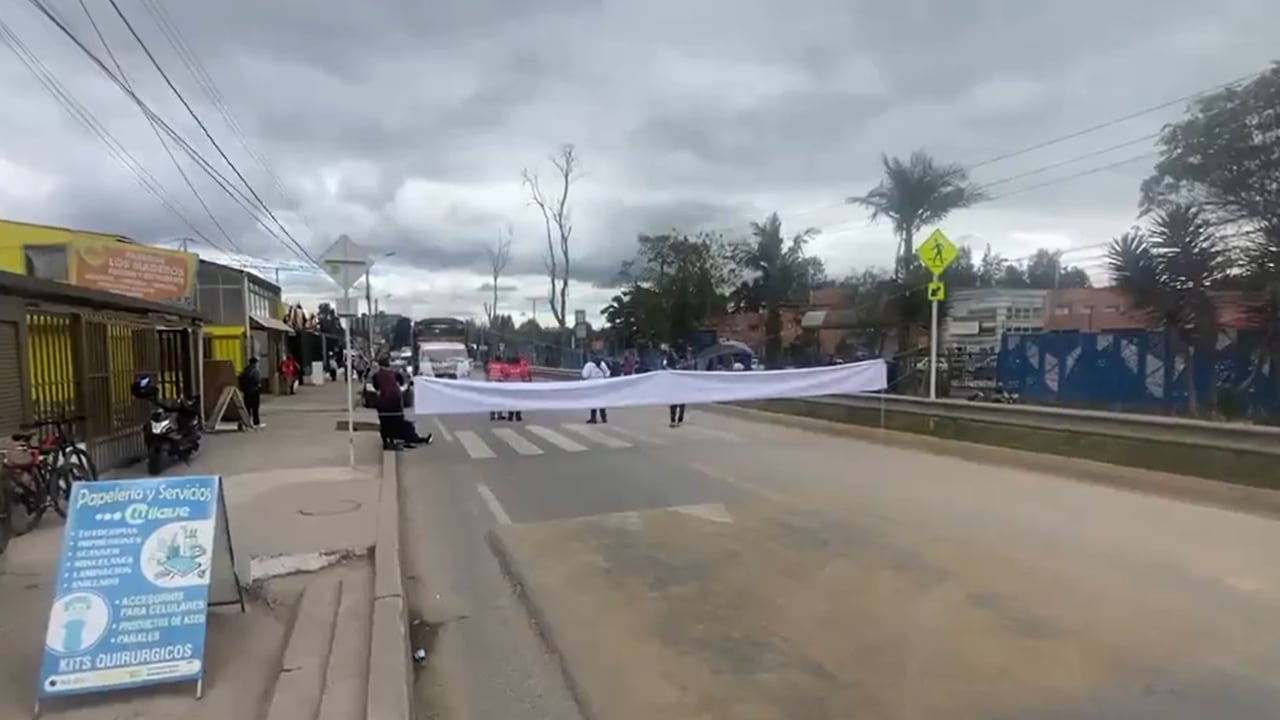 Desvíos de TransMilenio por manifestaciones en la carrera 111 con calle 159A
