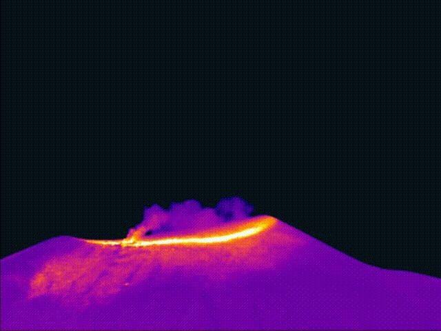 Volcán emitió ceniza en el suroccidente del país